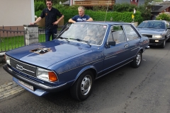Audi-80-LS-Typ-82-Bj.-1976-75-PS-1600-cm³-4-Zylinder